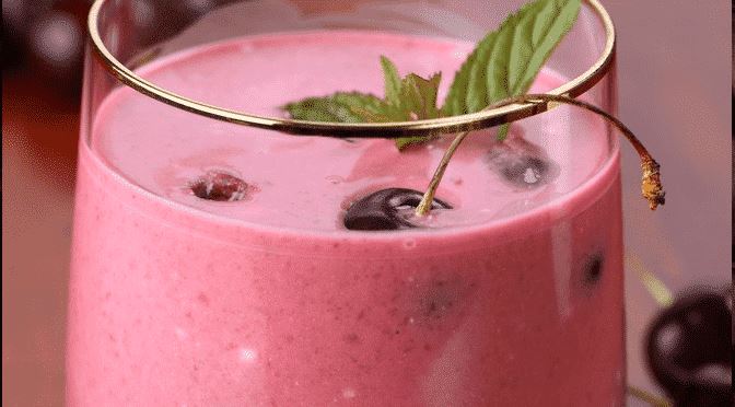 Paleo Cherry Chia Smoothie